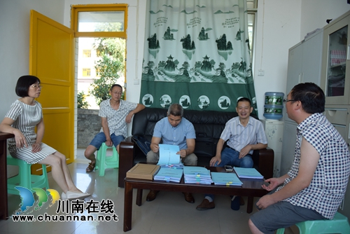 叙永县教育脱贫攻坚工作获肯定(图2)