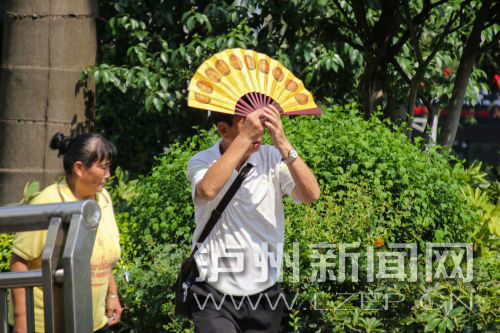 今明两天泸州高温持续 23日起降温又降雨(图2) 今明两天泸州高温持续 23日起降温又降雨(图2)