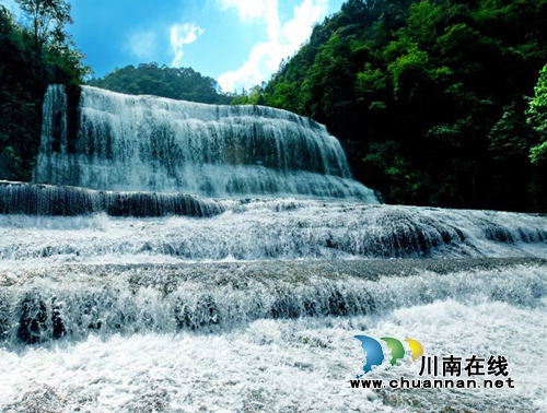 古蔺投资50亿开发黄荆老林 5年内打造5A景区(图1) 古蔺投资50亿开发黄荆老林 5年内打造5A景区(图1)