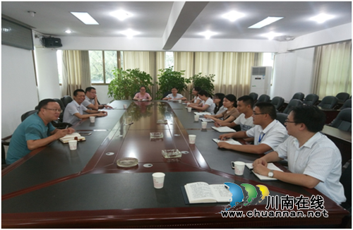 合江县国土资源局对新进系统人员进行廉政谈话(图1) 合江县国土资源局对新进系统人员进行廉政谈话(图1)