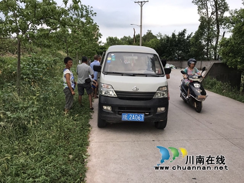 泸县得胜错时路查&nbsp;查获一起超员20%以上行为(图1)