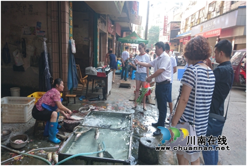 合江镇开展畜禽屠宰污染问题专项整治(图1) 合江镇开展畜禽屠宰污染问题专项整治(图1)