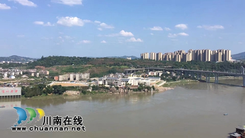 孙孝莲：洞宾亭即景(图2)
