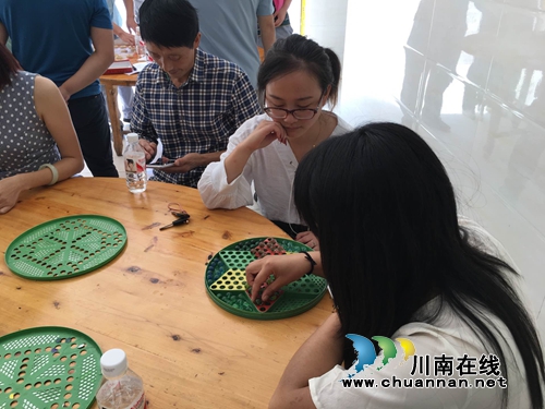 合江县自怀镇隆重庆祝第33个教师节(图1) 合江县自怀镇隆重庆祝第33个教师节(图1)
