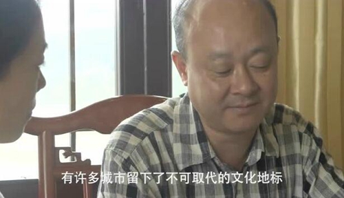 泸州兄弟作家(下)——泸州冰春:留住泸州的“胎记”(图1) 泸州兄弟作家(下)——泸州冰春:留住泸州的“胎记”(图1)