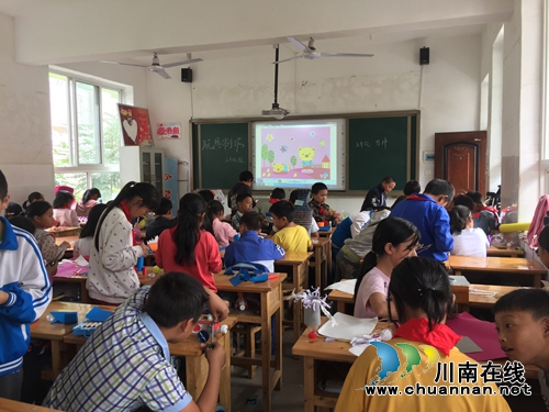 叙永县分水镇中心小学校全员参与科技创新活动(图2)
