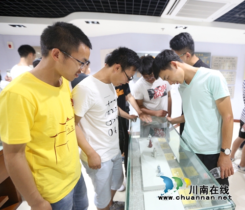 西南医大中西医结合学院召开新生见面会(图10)
