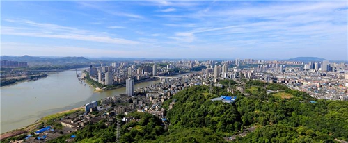 泸州47.6万人投票铸就文明之城