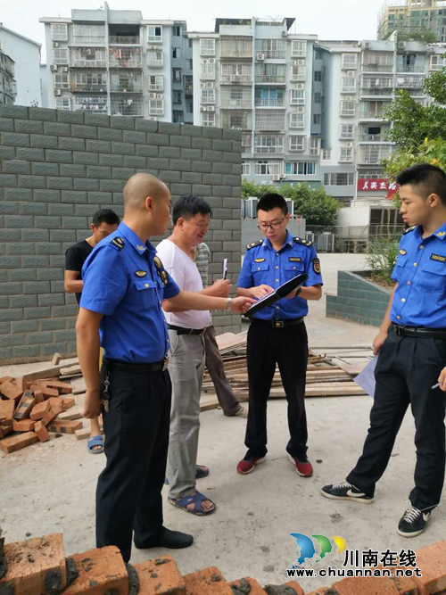 古蔺城监加大双休日打击违法建设力度(图1)