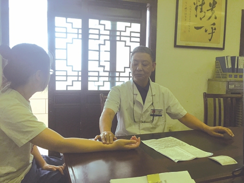 “五老”上阵献余热&nbsp;共建泸州文明城(图5)
