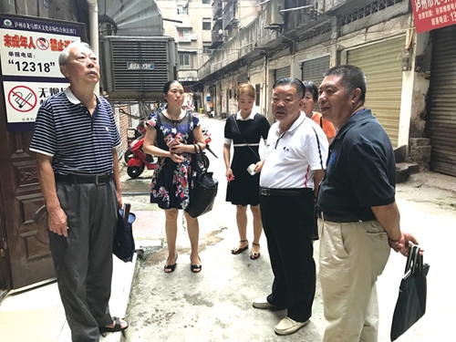 “五老”上阵献余热&nbsp;共建泸州文明城(图8)