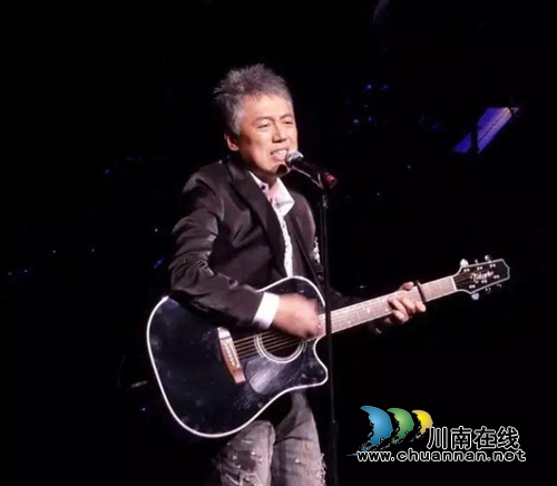 海蛎子“购物狂欢节”来了 在泸州逛遍世界(图13) 海蛎子“购物狂欢节”来了 在泸州逛遍世界(图13)
