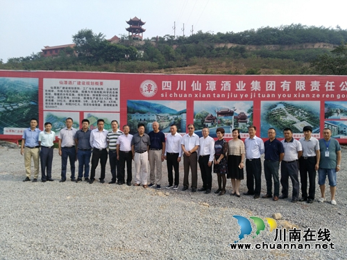 顶级专家“望闻问切” 年份潭酒四度登场(图3) 顶级专家“望闻问切” 年份潭酒四度登场(图3)