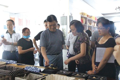 我为扶贫做件事！泸州市政协委员在行动(图12)
