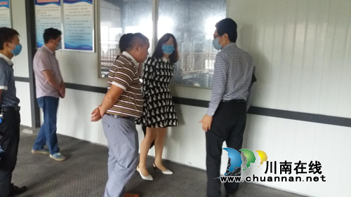 省农业厅领导督查泸县病死畜禽无害化处理工作(图2) 省农业厅领导督查泸县病死畜禽无害化处理工作(图2)