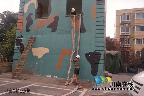 泸县综合应急救援大队新训队举行专项业务技能训练