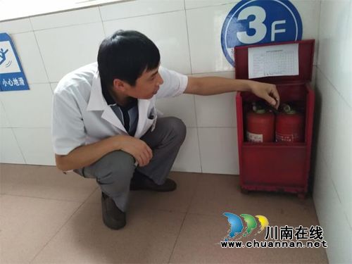 纳溪区卫计系统开展国庆、中秋节前安全生产大检查(图1)