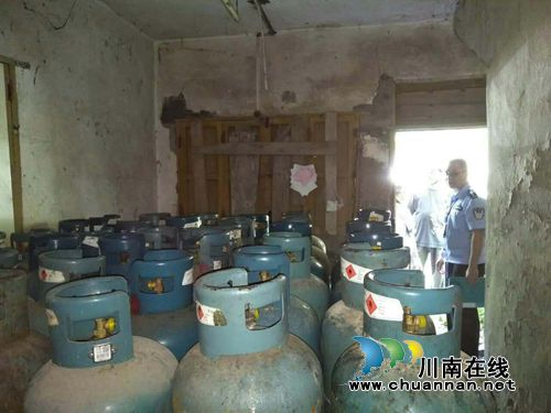 泸县海潮派出所开展安全检查