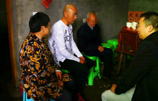 自贡监狱服刑人员的特殊亲情会见(图2)
