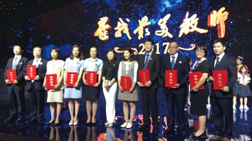 古蔺教师祝光权：40年扎根乡村教坛不言悔