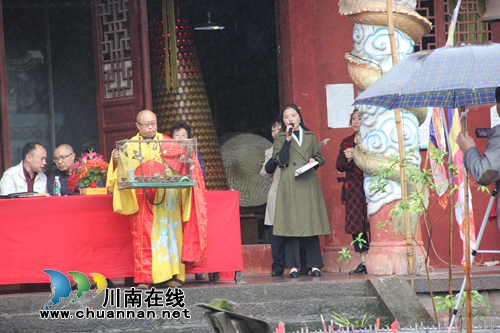 泸州纳溪棉花坡镇：金凤山寺二十周年庆典活动