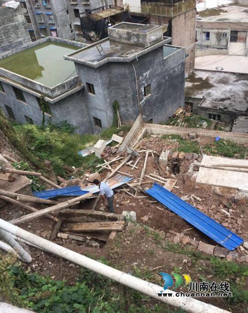古蔺县住建局:持续拆违不停歇(图3) 古蔺县住建局:持续拆违不停歇(图3)