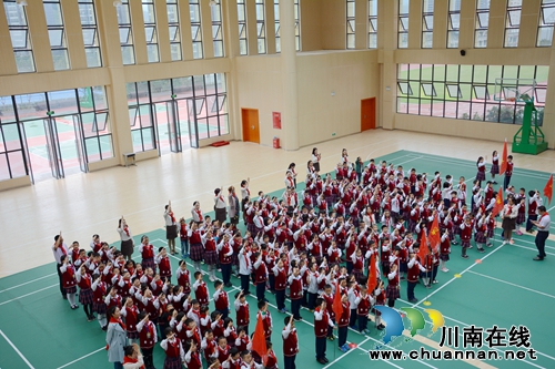建队68周年纪念日 叙永县少年梦想扬帆启航(图2) 建队68周年纪念日 叙永县少年梦想扬帆启航(图2)