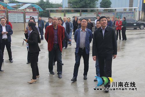 泸县石桥镇迎接泸县第三季度流动现场会检查