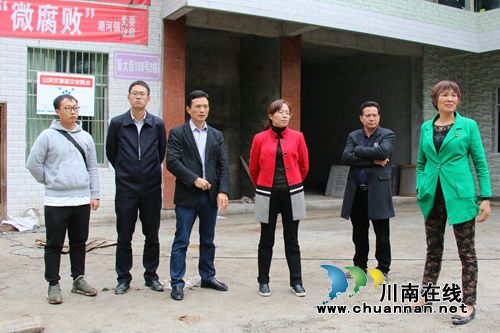 泸县潮河镇开展场镇建设规划调研