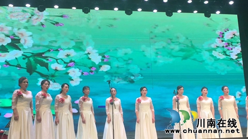 迎重阳 泸州市举办老年合唱团15周年音乐会(图8) 迎重阳 泸州市举办老年合唱团15周年音乐会(图8)