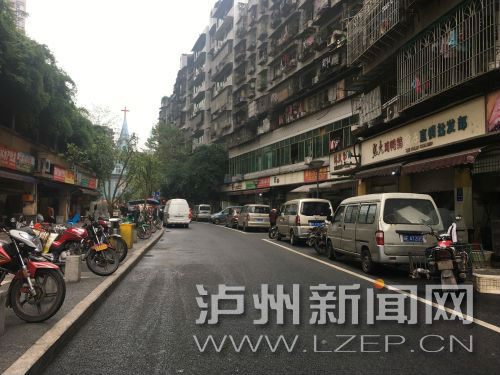 泸州江阳区96条道路完成“白加黑”改造(图2)