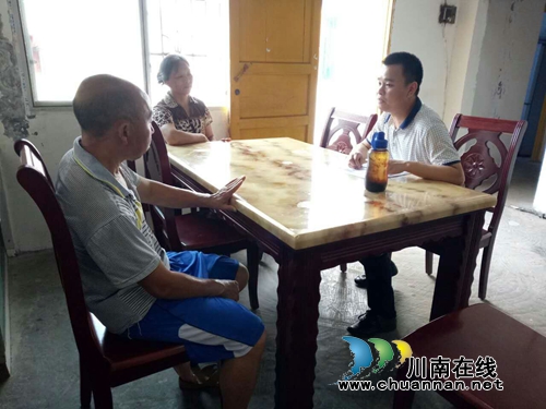纳溪区棉花坡镇：纪检干部为民解困护民生