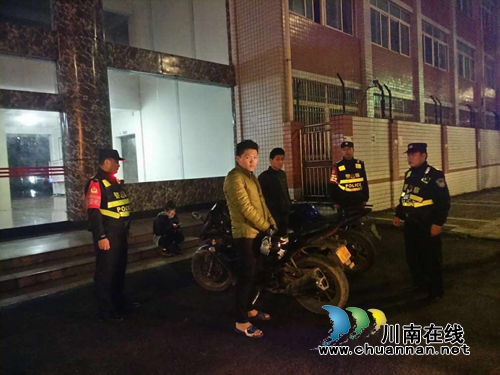 泸县玉蟾派出所在夜间巡逻中查获一起赛摩违法行为