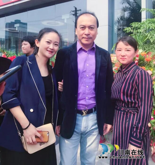 泸州这家火锅店开业要“搞事”&nbsp;超多明星助阵(图6)