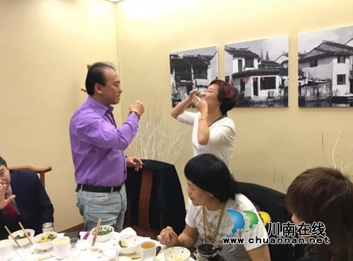 泸州这家火锅店开业要“搞事”&nbsp;超多明星助阵(图35)