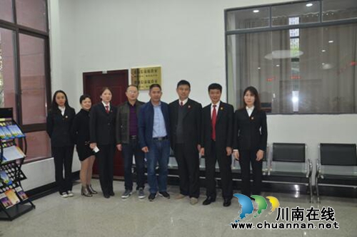龙马潭区：五家律师事务所入驻区法院化解涉诉信访