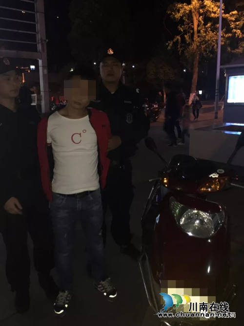 骑着被盗车街上“兜风” 古蔺男当街“落马”(图1) 骑着被盗车街上“兜风” 古蔺男当街“落马”(图1)