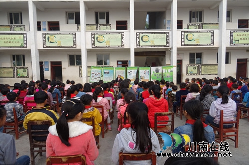 合江：蒲公英普法小分队送法进校园