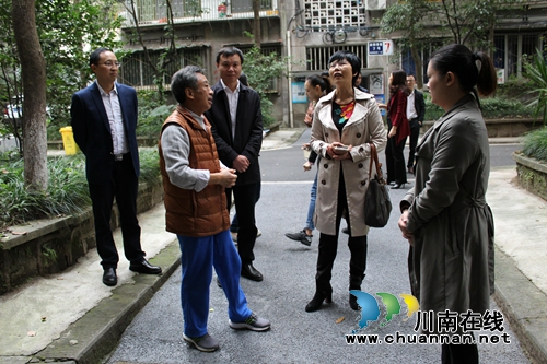 自贡市纪委常委一行莅临泸州麻柳湾社区考察创文工作(图2)