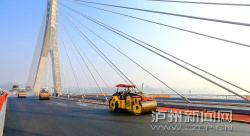 减轻沱江三座桥梁压力 泸州蜀泸大道立交动工(图2) 减轻沱江三座桥梁压力 泸州蜀泸大道立交动工(图2)