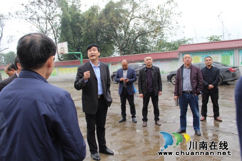 叙永：加强校际联谊，促进学校良性发展(图1)