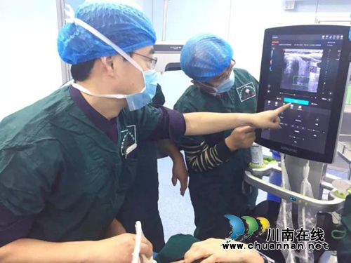 西南中西结合疼痛微创介入手术中心成立(图7) 西南中西结合疼痛微创介入手术中心成立(图7)