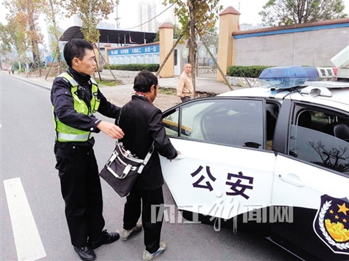 男子被骗欲走高速到江苏&nbsp;内江交警接力中转(图1)