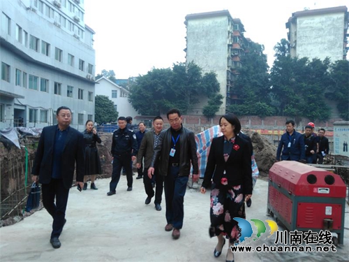 纳溪区委书记徐利督查纳溪人民医院文明城市常态化工作