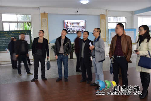 自贡富顺县教育代表团学习泸州十八中“创文”工作经验(图5) 自贡富顺县教育代表团学习泸州十八中“创文”工作经验(图5)