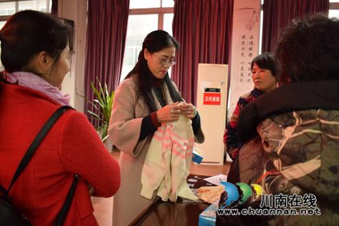 龙马潭特兴镇妇联组织区域化建设工作会(图2)