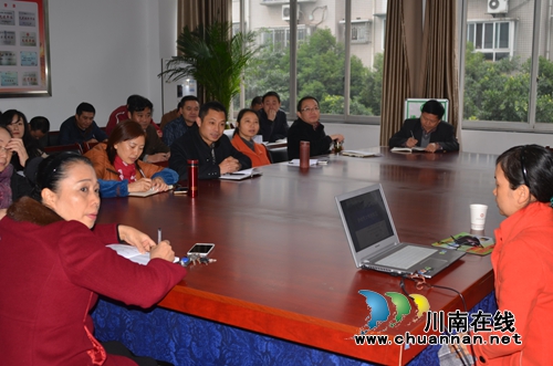泸州市总工会举办“法润泸州·七五普法行”法律讲座
