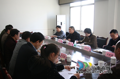 薛学深到泸县潮河镇调研基础建设及脱贫攻坚工作(图4) 薛学深到泸县潮河镇调研基础建设及脱贫攻坚工作(图4)