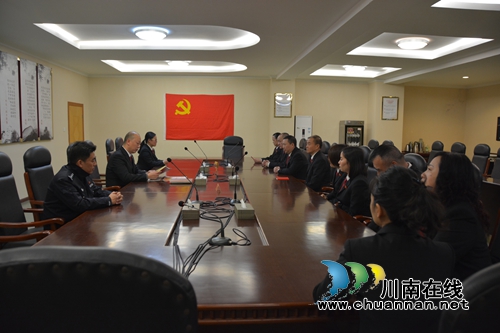 江阳区法院各党支部积极开展学习党章活动(图3) 江阳区法院各党支部积极开展学习党章活动(图3)