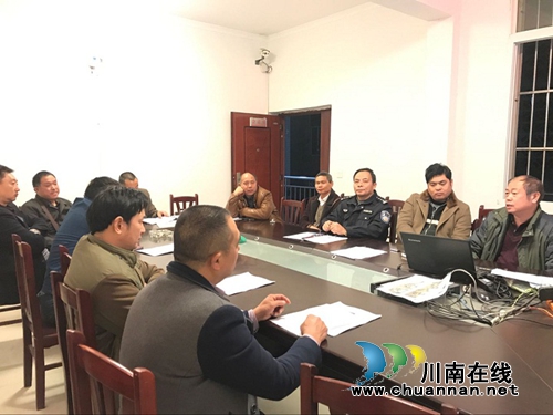 宜宾县道安办组织客运驾驶员开展安全培训会(图1)